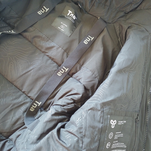 Aritzia St. Anton winter Parka XL Black - Picture 3 of 5